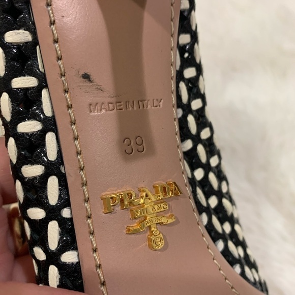 PRADA Bow Woven Pointy Toe Leather Pumps - Picture 3 of 7